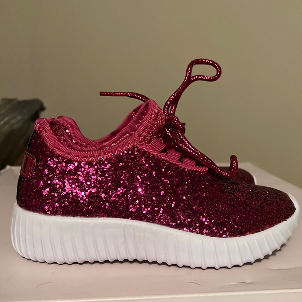 Toddler glitter shoes